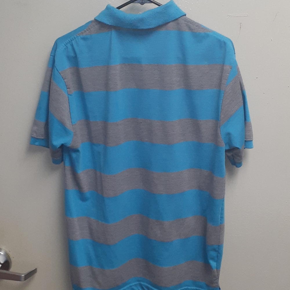 Polo - Picture 2 of 2